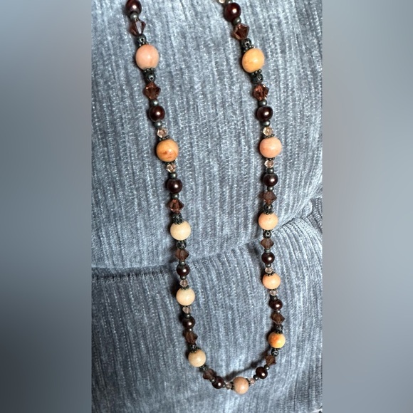 Chic Beaded and Glass Purple Black & Amber Brown Necklace and Bracelet Bundle - Picture 4 of 13